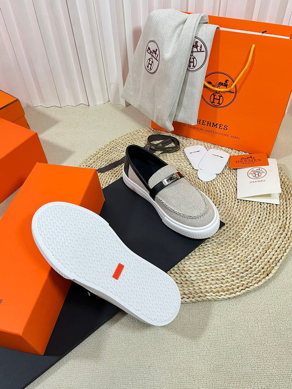 HM Buckle Casual Loafer Black Cowhide Cloth 317046