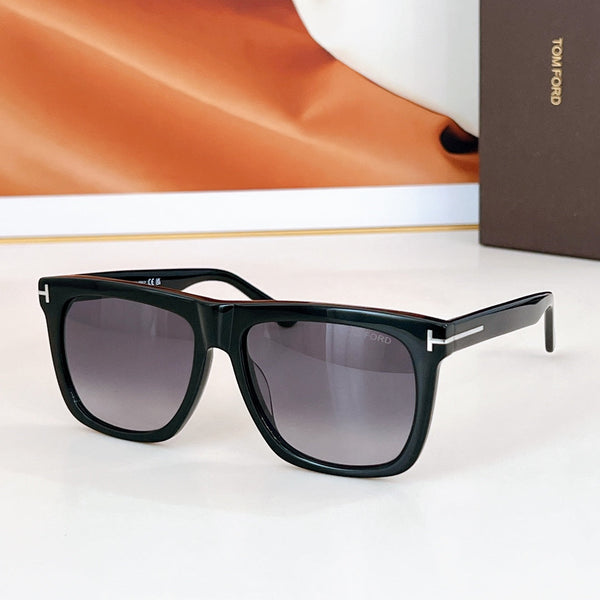 Tom Ford Sunglasses 646144