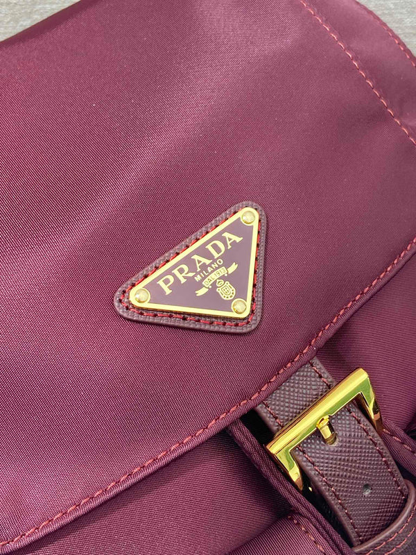 PRA backpack 28 burgundy nylon fabric gold hardware