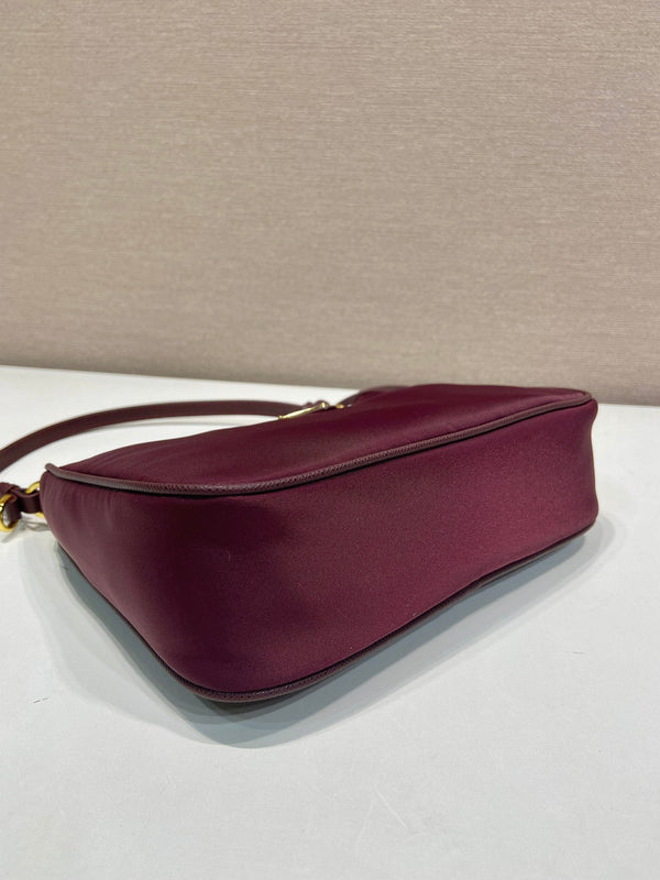PRA Shoulder Bag 22 burgundy nylon fabric 280825