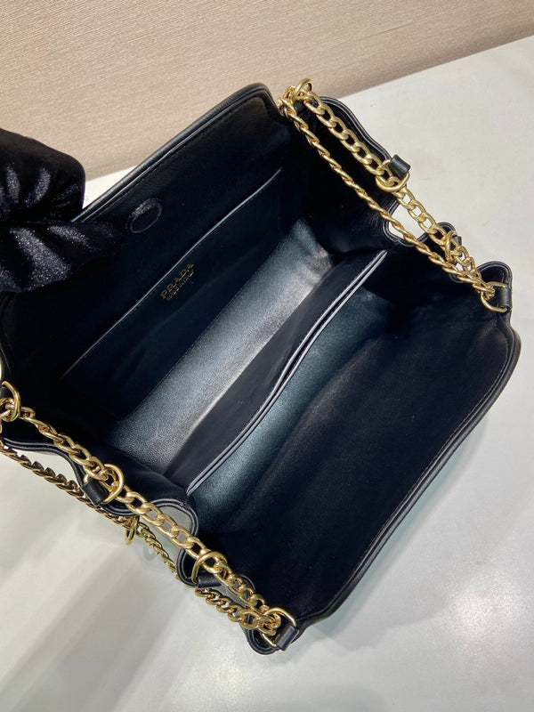 PRA Tumulte bag 24 black leather 280838