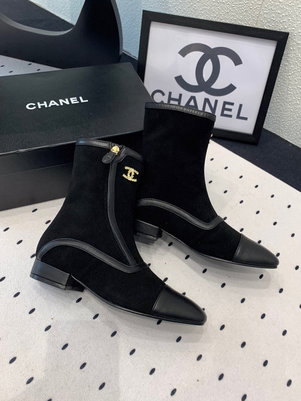 CC Ankel Boots 30mm Black Suede & Sheepskin 432507