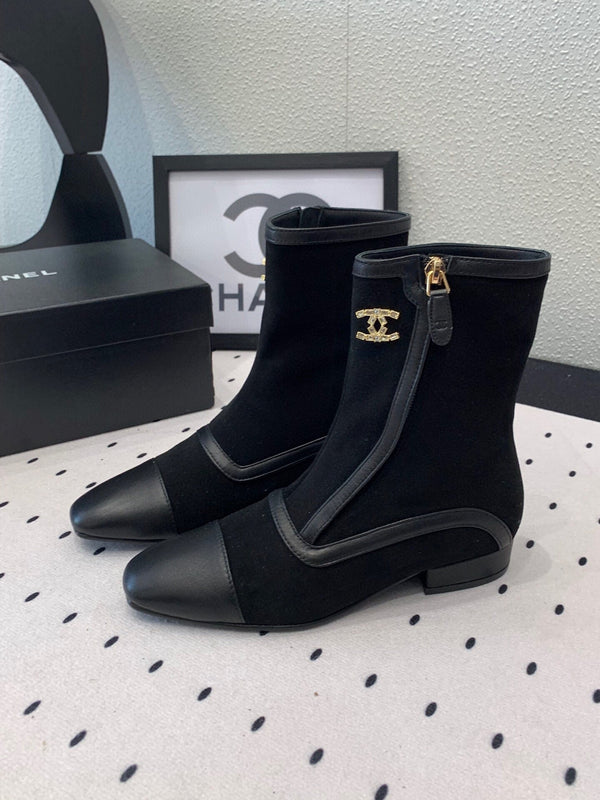 CC Ankel Boots 30mm Black Suede & Sheepskin 432507