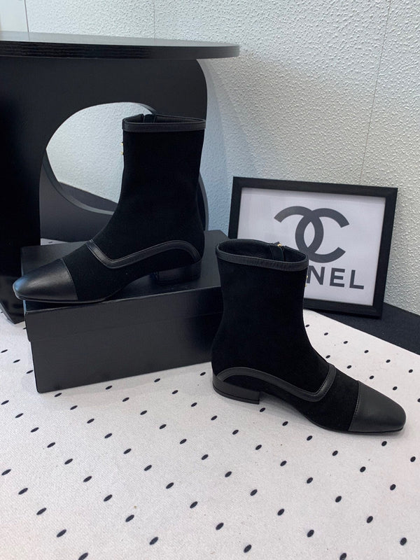 CC Ankel Boots 30mm Black Suede & Sheepskin 432507