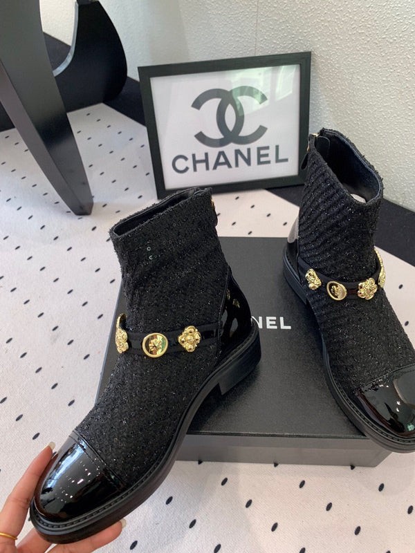 CC 24 Mold GHW Classic Ankle Boots 30mm Black Patent & Glitter 432514