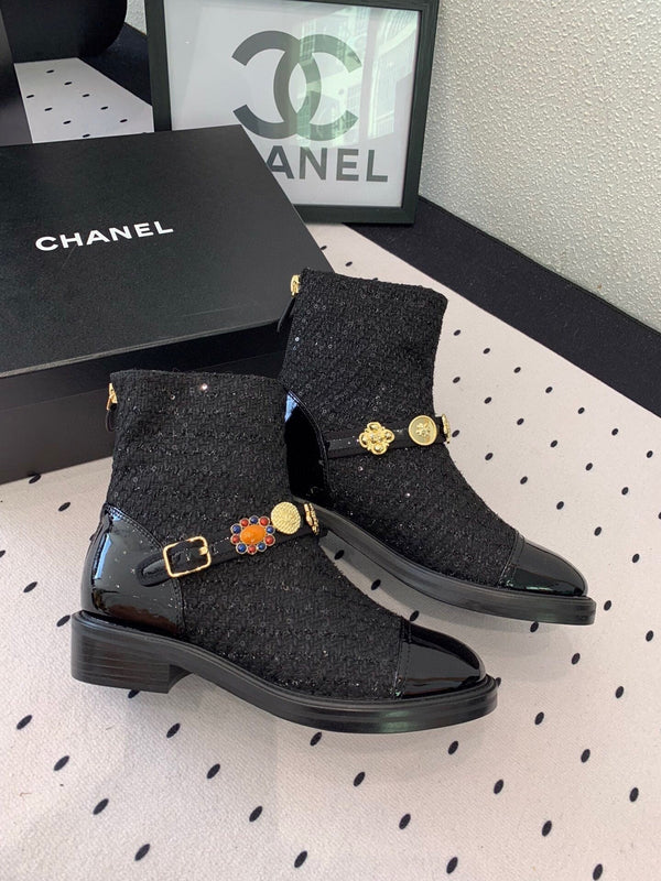 CC 24 Mold GHW Classic Ankle Boots 30mm Black Patent & Glitter 432514