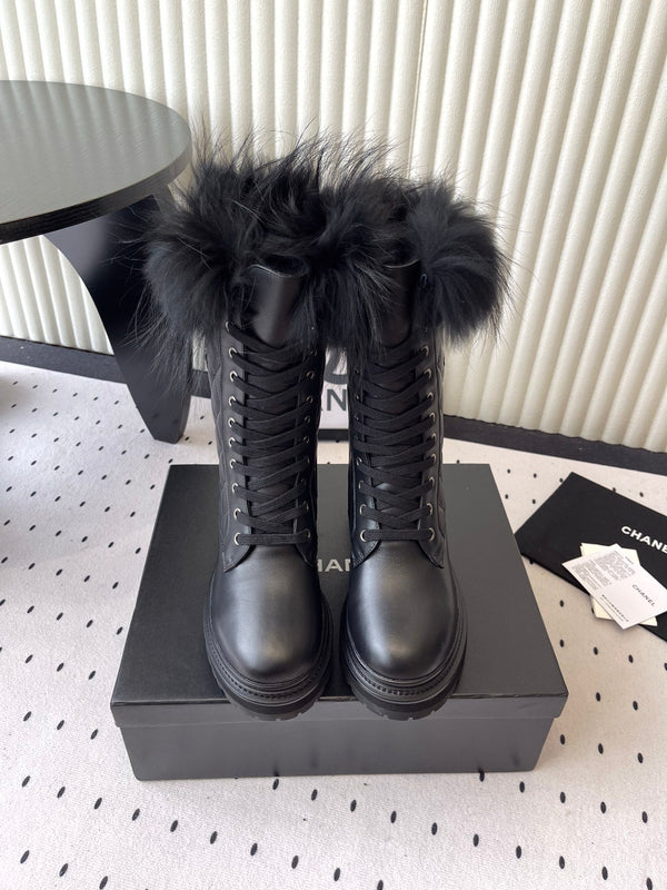 CC 25 Boot Black Cowhide Fur 514094