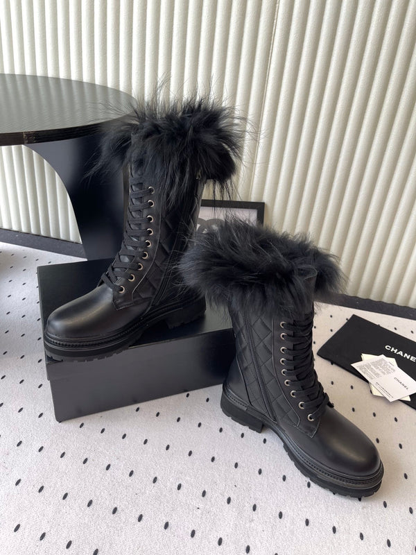 CC 25 Boot Black Cowhide Fur 514094
