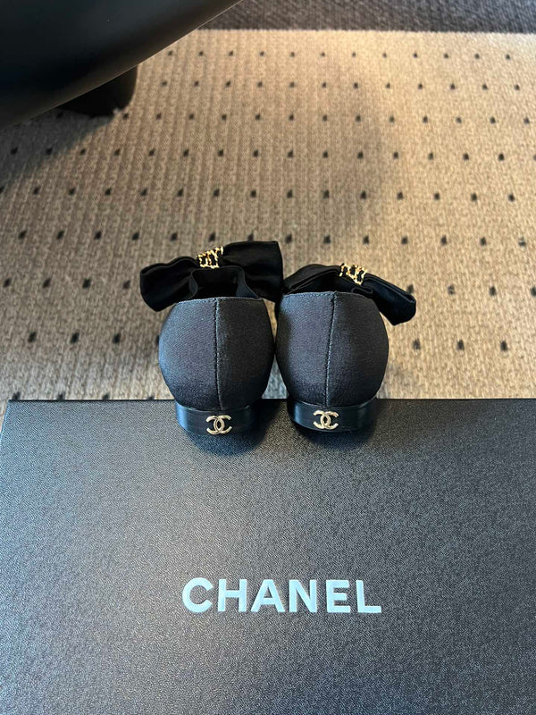 CC 25SS Bow Flat Shoes Black Sheepskin Canvas 530673