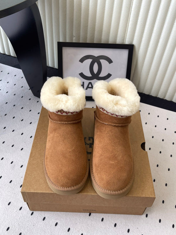 UGG Classic Ultra Mini Taslyn Boots Tan Suede And Wool 514144