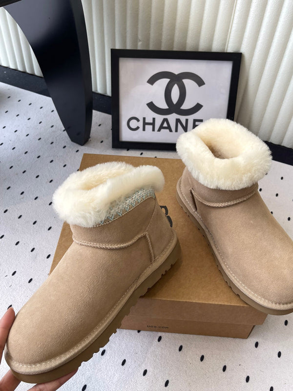 UGG Classic Ultra Mini Taslyn Boots Beige Suede And Wool 514145