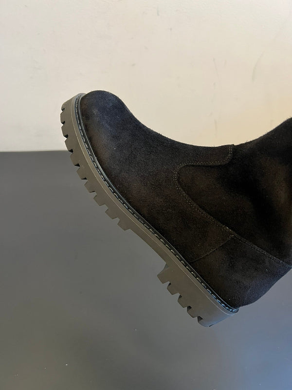 The Row 2025 Boot Black Suede 561644