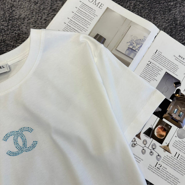 T-shirt CC Logo entrelacé SS26 en coton 350614