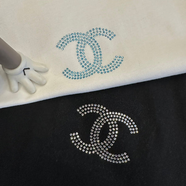 T-shirt CC Logo entrelacé SS26 en coton 350614