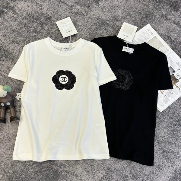 T-Shirt Chanel 2026 Fleur Coton Noir et Blanc 359322