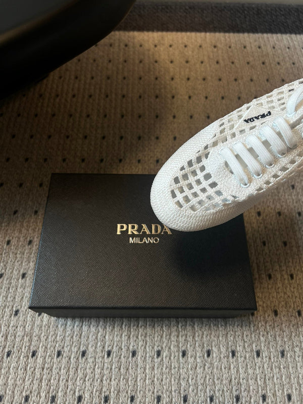 Baskets Prada 26s Collapse Blanches en Crochet Laçées 726977