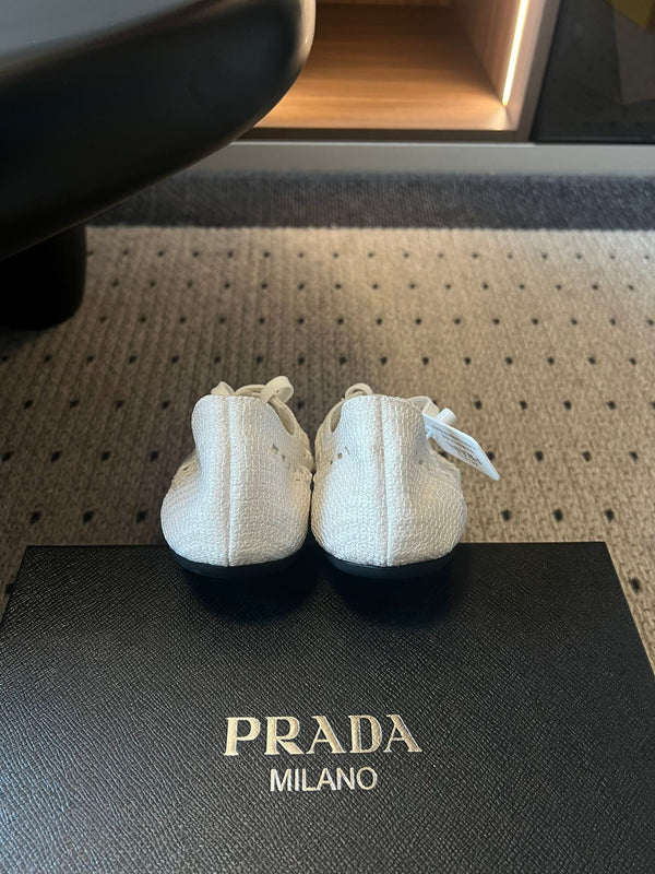 Baskets Prada 26s Collapse Blanches en Crochet Laçées 726977