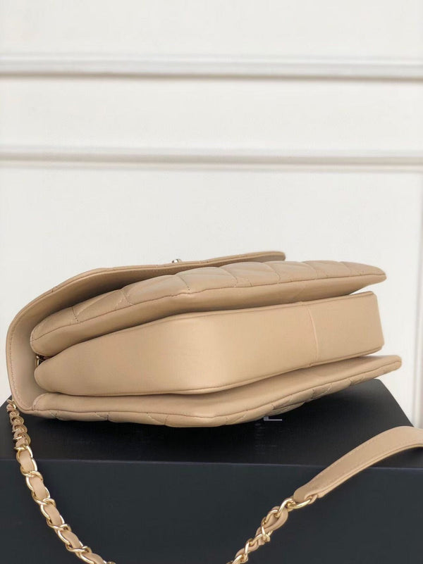 CC Trendy 25 Cream Lambskin