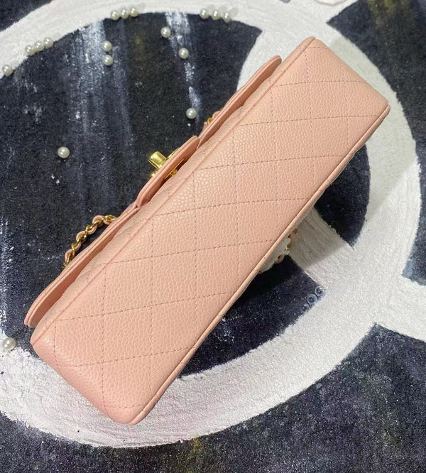 CC classic flap bag 23 pink beige caviar lamskin