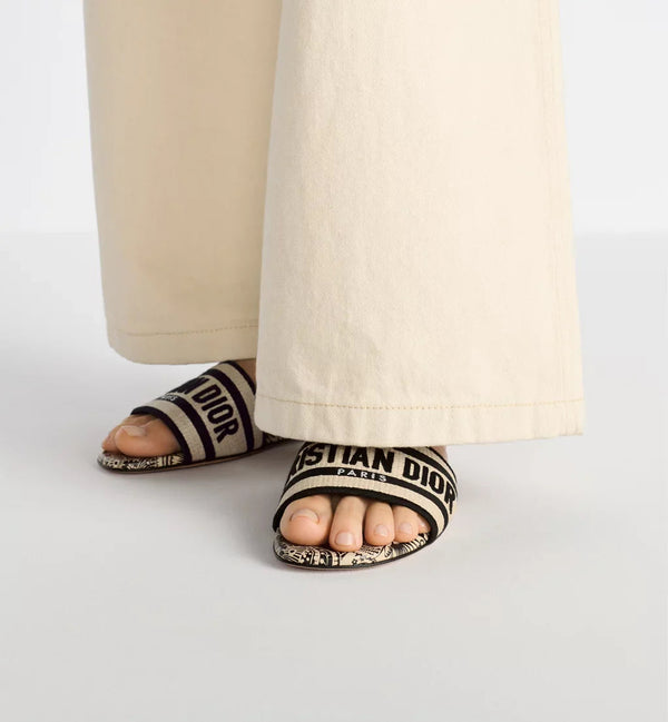 Ciabatte CD Dway in rafia naturale e motivo paisley a farfalla nera D