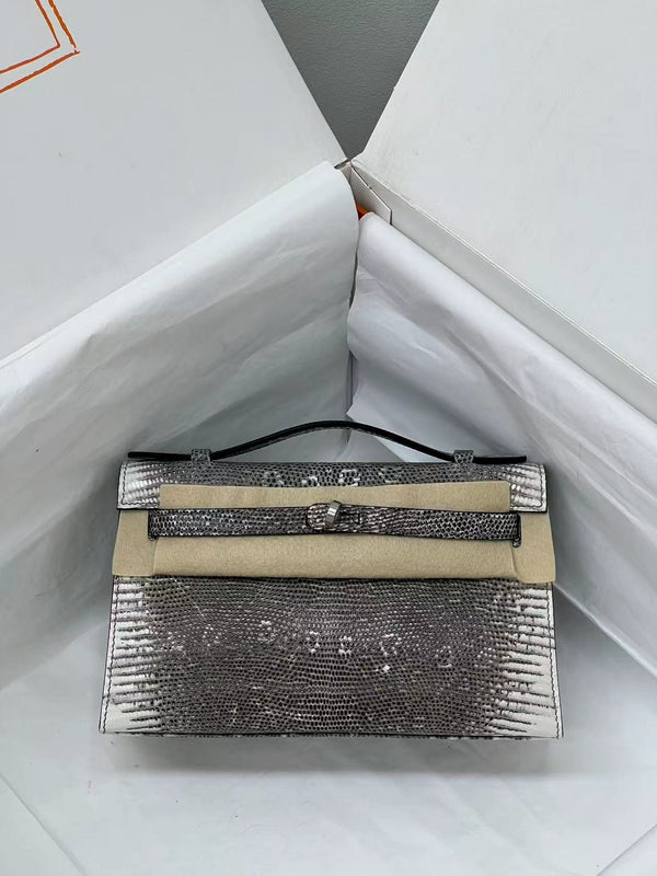 HM Kelly 22cm Black White Pochette Lizard