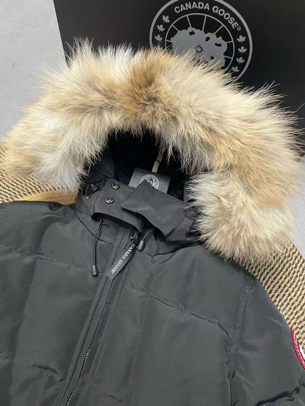 C. Goose Parka Chelsea en coton noir pour femme