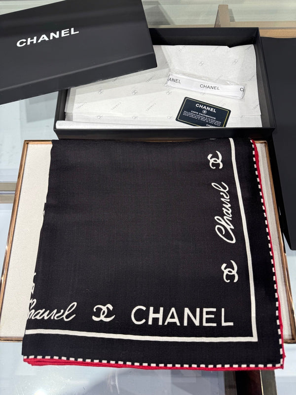 CC 2026 Chain Scarf Black Silk Cashmere 219220