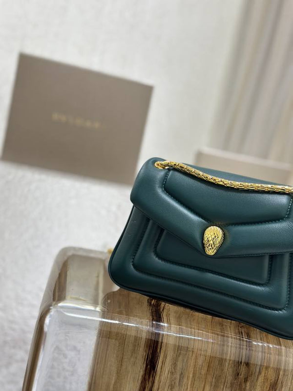 BVL Serpenti Reverse Shoulder Bag 22.5cm Emerald Green Calfskin GHW 188589