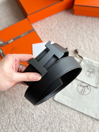 HM Buckle Belt Black Calfskin 187504