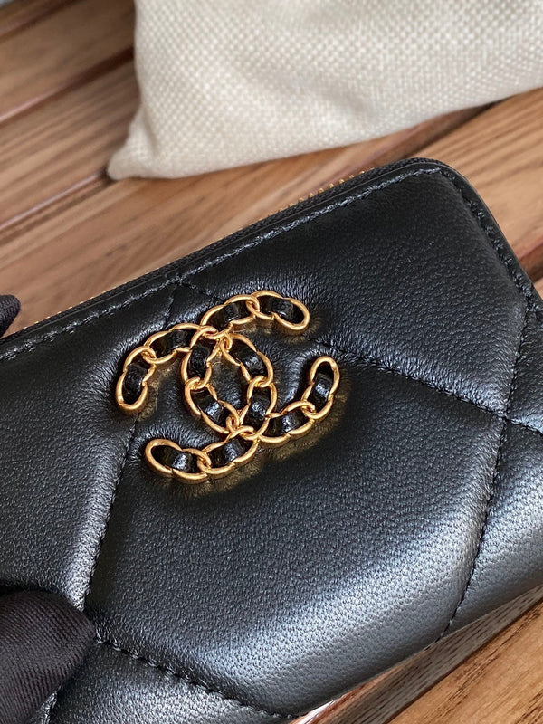 ALV Victorine 19 Zipped Coin Purse Lambskin