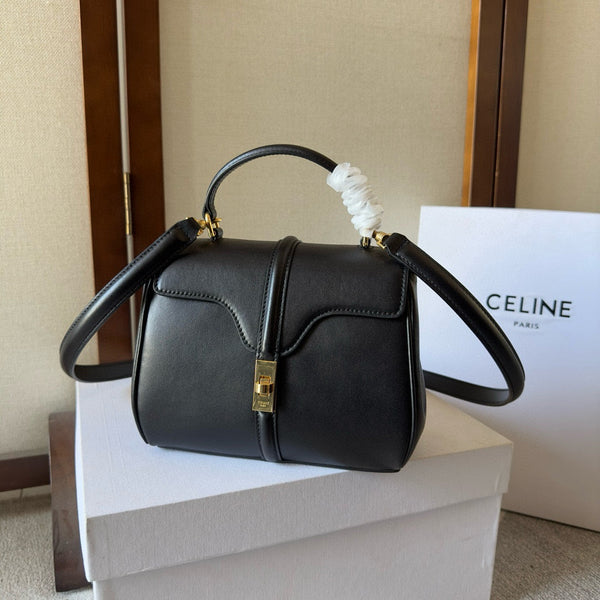MINI 16 BAG 18CM IN VITELLO SATINATO NERO