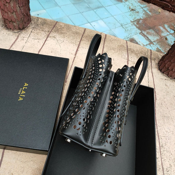 ALAIA MINA 20 BAG IN VIENNE WAVE CALFSKIN