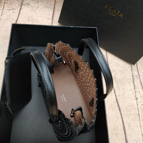 ALAIA MINA 20 BAG IN VIENNE WAVE CALFSKIN