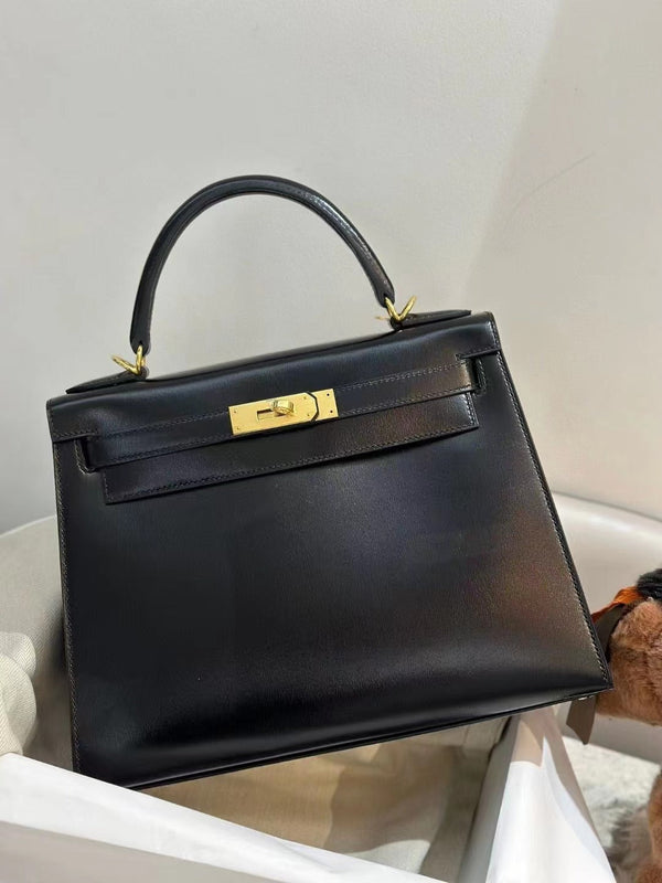 HM KELLY 28CM BLACK BOXCALF GOLD HARDWARE