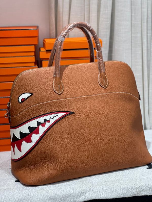 HM Shark Bolide 45cm Pelle Togo Oro