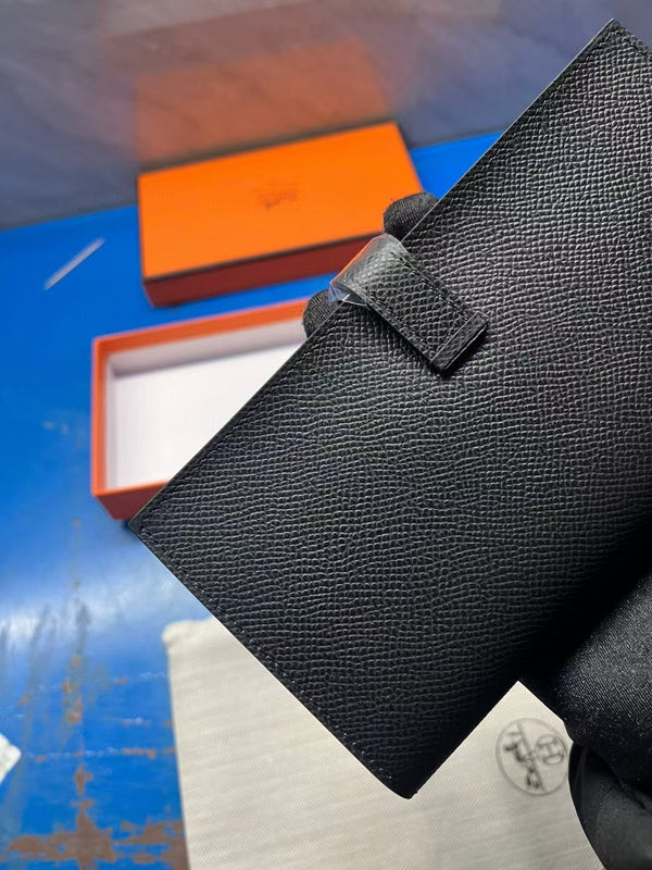 HM Black Epsom Bearn 17,5 Gusset Wallet gold hardware