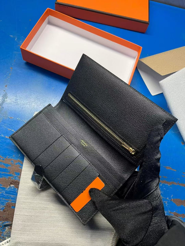 HM Black Epsom Bearn 17,5 Gusset Wallet gold hardware