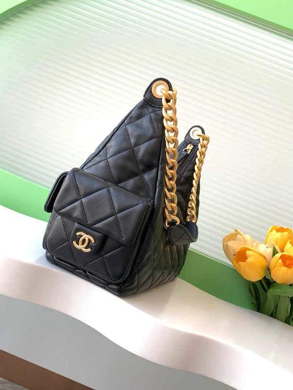 MAXI HOBO BAG 25 IN BLACK LAMBSKIN GOLD HARDWARE