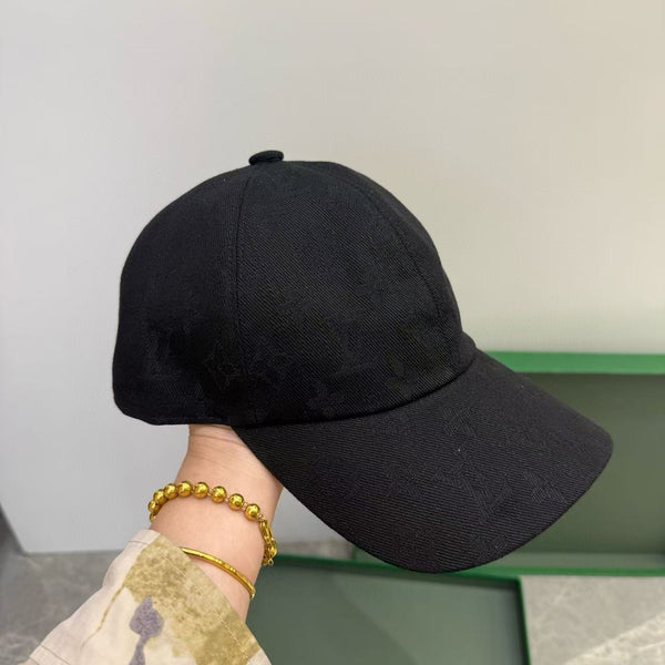 LV BASEBALL CAP IN BLACK COTTON FABRIC