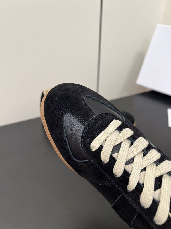 ALV Victorine MM Sneakers Black Calfskin Suede Patchwork