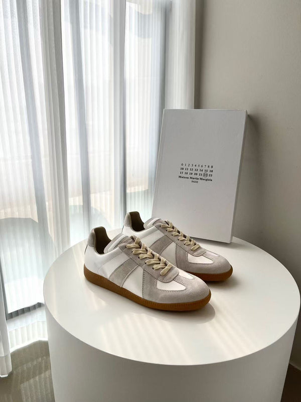 ALV Victorine MM Sneakers Beige Calfskin Suede Patchwork