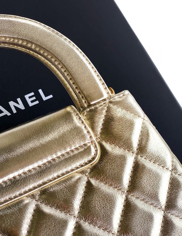 Borsa shopper Kelly CC 25A nano 19 cm in pelle di agnello color oro metallizzato, finiture dorate