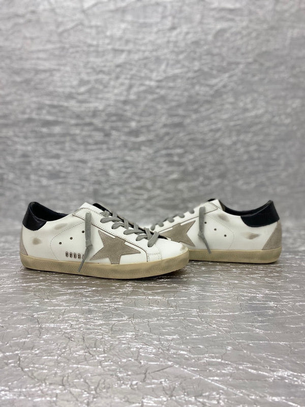 GOLDEN GOOSE SUPERSTAR SNEAKERS WHITE BLACK CALFSKIN AND SUEDE