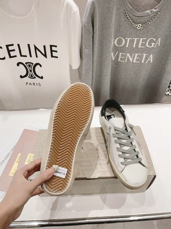 GOLDEN GOOSE SUPERSTAR SNEAKERS WHITE BLACK CALFSKIN AND SUEDE