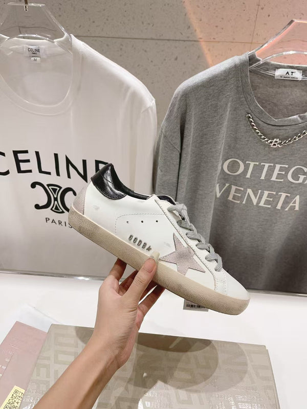 GOLDEN GOOSE SUPERSTAR SNEAKERS WHITE BLACK CALFSKIN AND SUEDE