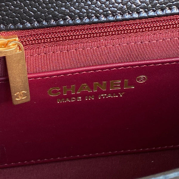 Medium Classic Flap Bag 23cm Black Caviar Calfskin Gold Hardware