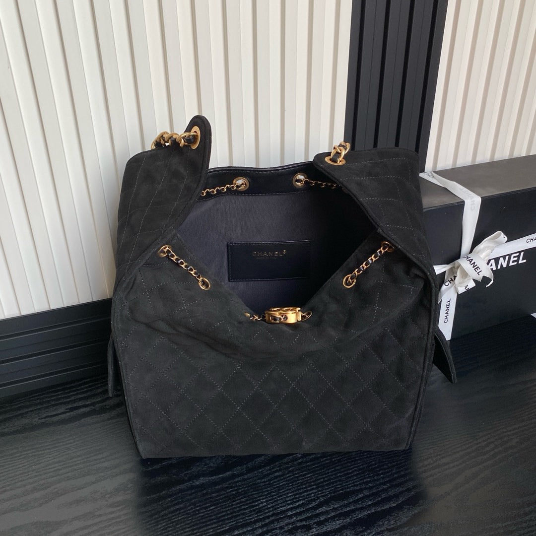 CC 25C Hobo Bag 30cm Black White Lambskin Silver Hardware main image 0