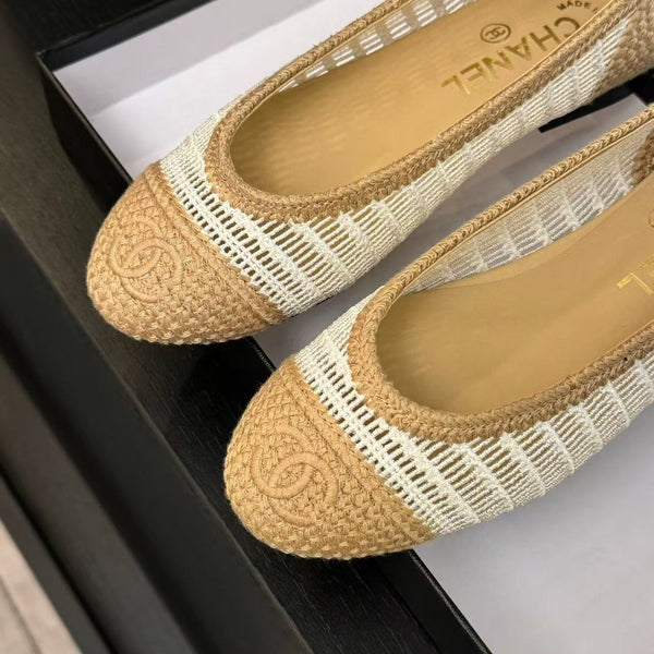 CC 25 Ballet Flat White Beige Raffia