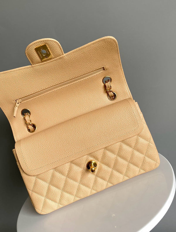 Flap bag jumbo 23 light beige grain caviar cowhide silver hardware