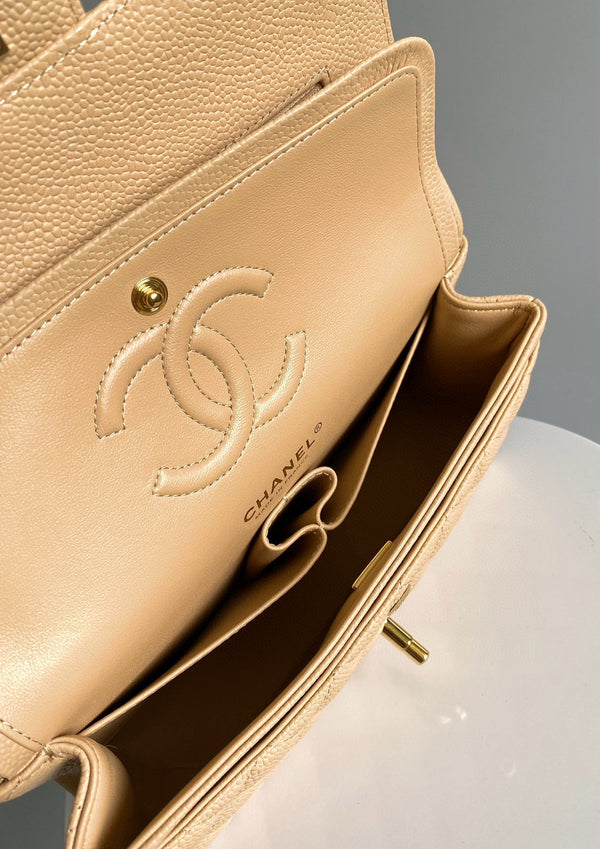 Flap bag jumbo 23 light beige grain caviar cowhide silver hardware